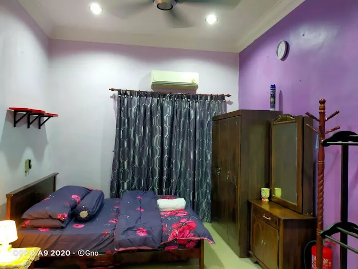 BAHAU ANNUR HOMESTAY ( Tmn kasih Putera ) Picture 1