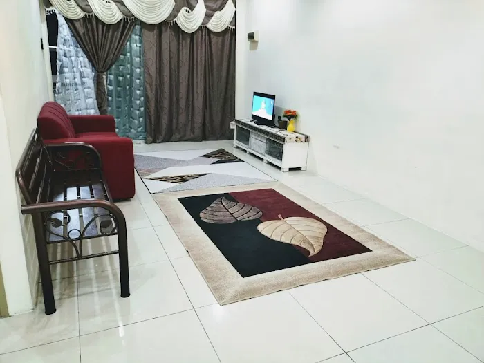 AZIZAN HOMESTAY BAHAU Picture 5
