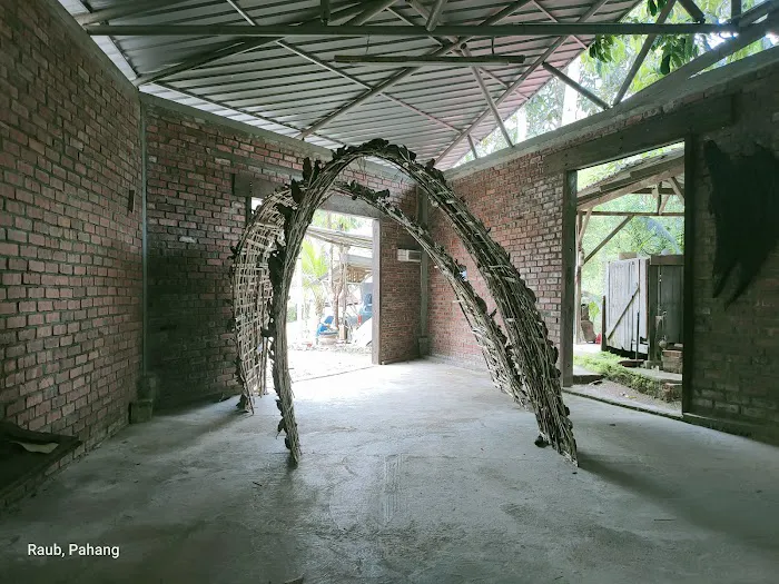 Art Garden Madi Picture 2