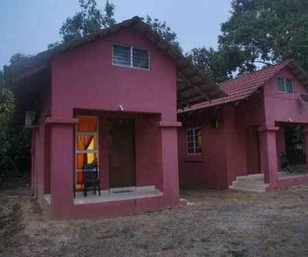 OYO 90640 D'village River & Cafe Chalet