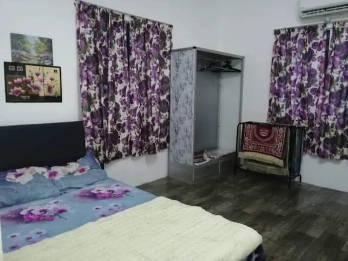Azrai Home stay Picture 6