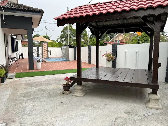 Rain Homestay & Private Pool Picture 5