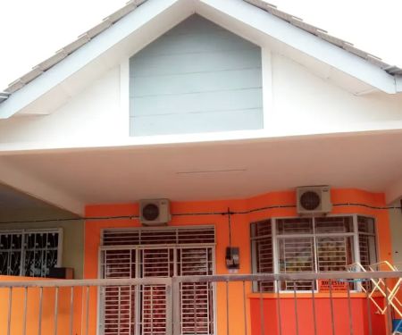 Impiana Homestay