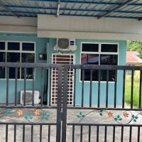 FIFIYUS HOMESTAY BANDAR JENGKA ico