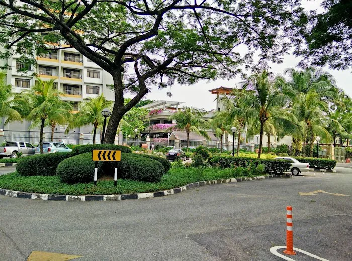 Sunway Lagoon Condominium Residence Picture 3