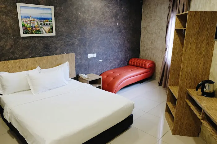 Era Plus Hotel Picture 6