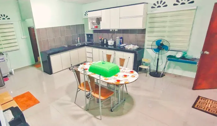 Znr Homestay Taman Sri Batang Kali Picture 4