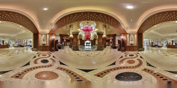 Palace of the Golden Horses Picture 9