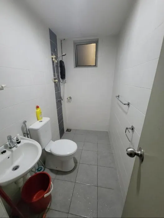Apartment Cozy Master Room - Seri Kembangan Picture 4