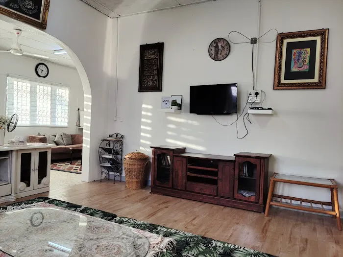 Cempaka Homestay Picture 3