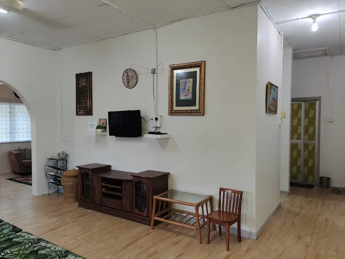Cempaka Homestay Picture 4
