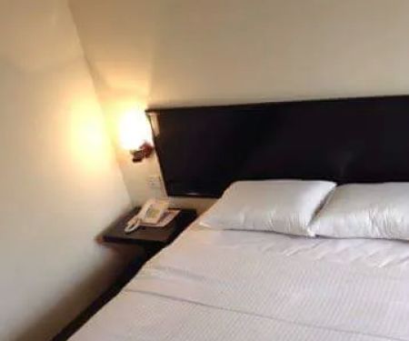Juliet Inn Hotel