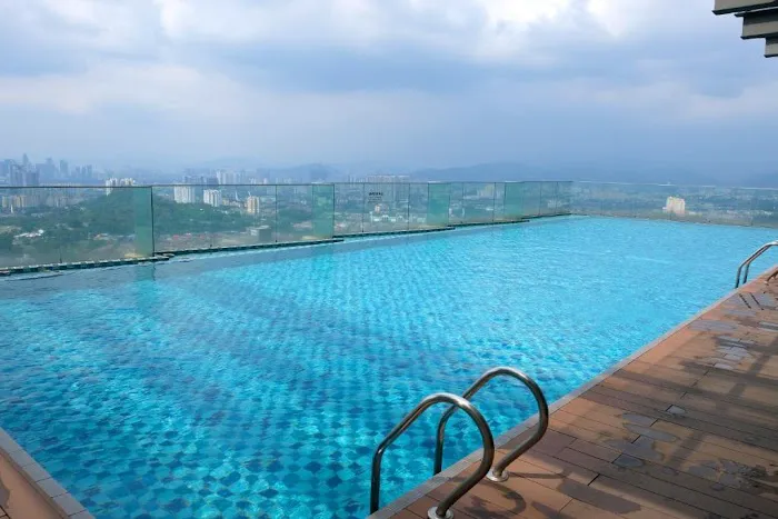 Kid's Friendly 3 Bedroom Wi-Fi apartment - Eko Cheras Picture 1