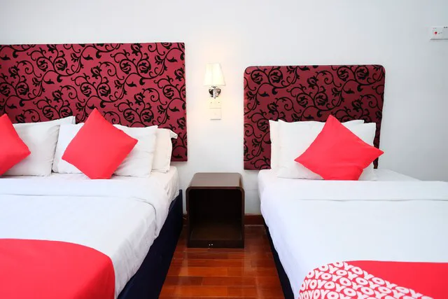 OYO 619 Grand City Hotel 2 Picture 7