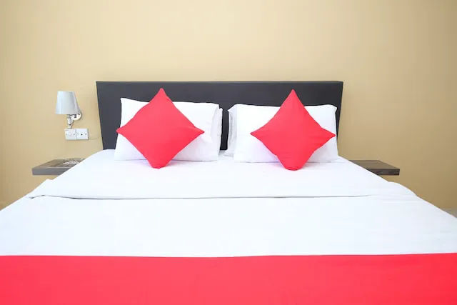 OYO 619 Grand City Hotel 2 Picture 9