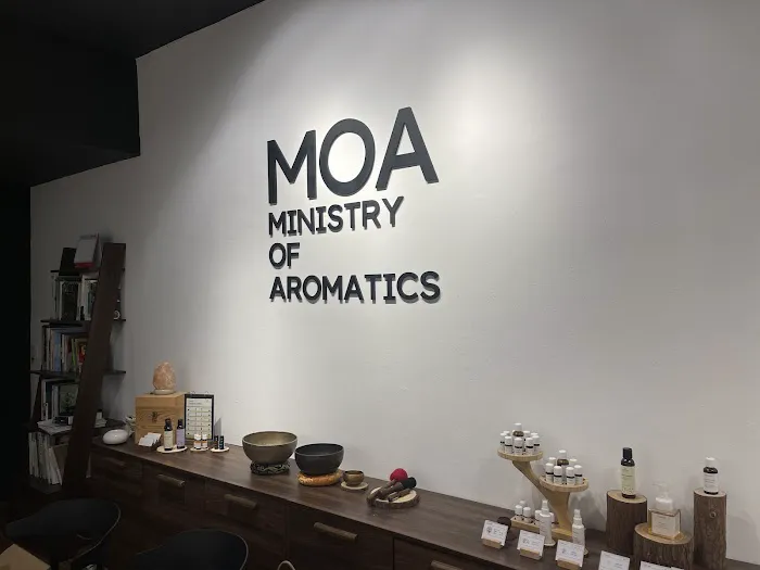 ACYLOGY @ Ministry of Aromatics Picture 3