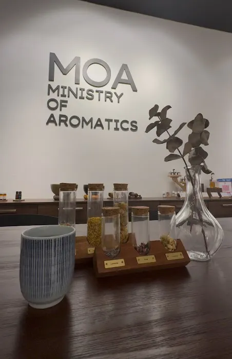 ACYLOGY @ Ministry of Aromatics Picture 4