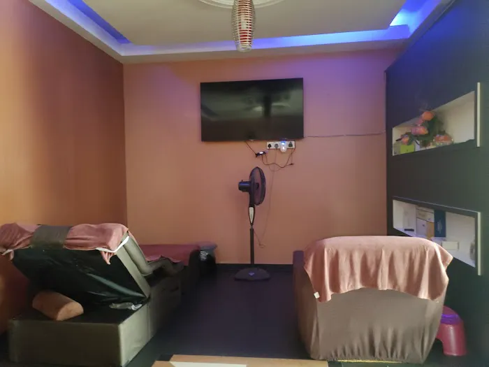 Zuji Reflexology Foot Massage Center | 足迹 Picture 4