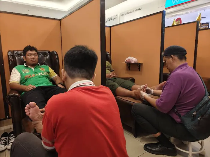 Urut Kota Bharu (Massage and Reflexology Kota Bharu) Picture 4