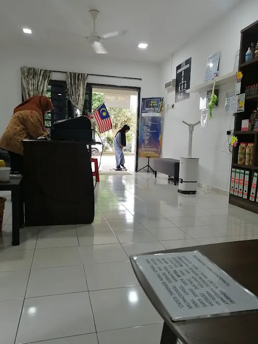 Tok Wan Therapy Jalan Pak Mahat Kuantan Picture 1