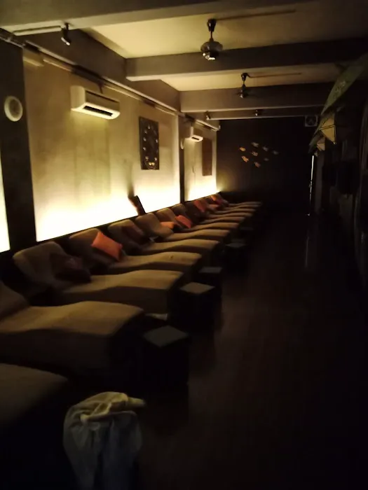 Hikmat Lega Traditional Massages Picture 4