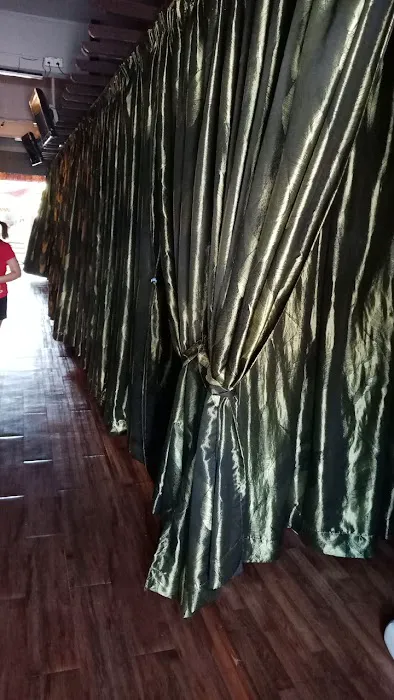 Hikmat lega traditional massage reflexology Picture 1