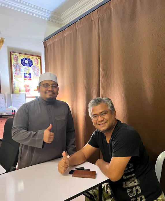 Pusat Terapi Bekam Al Iqrami (House calls only Picture 2