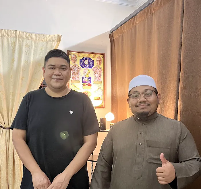 Pusat Terapi Bekam Al Iqrami (House calls only Picture 1