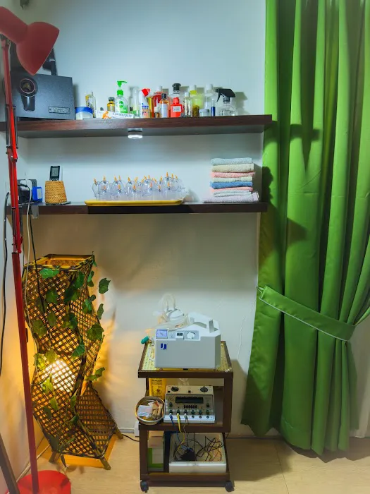 D'SULTAN TRADISIONAL MASSAGE & BEKAM Picture 3