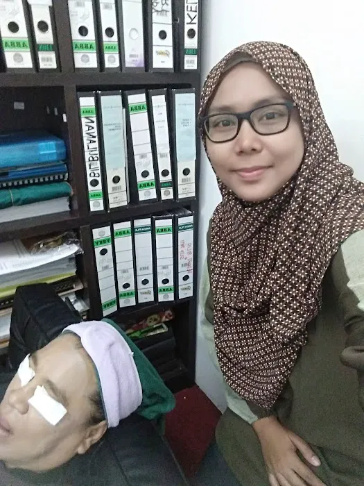 Servis Facial Mobile Spa & Beauty Trainer Picture 5