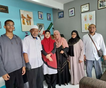 Azman Reflexology