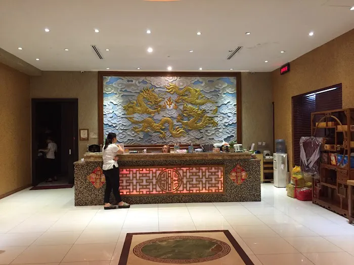 Holiday Palace Picture 3