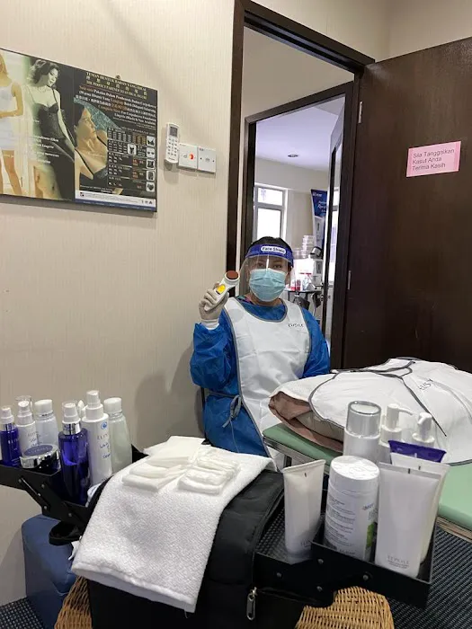 Mobile Facial Spa Picture 2