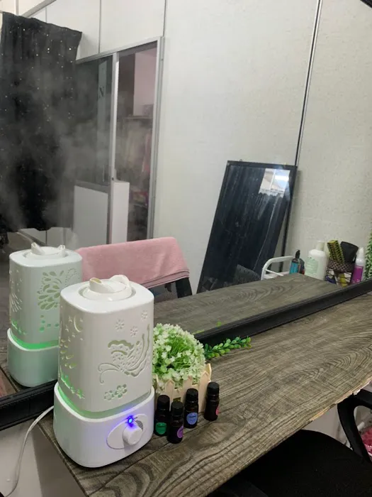 MOMEN Beauty Spa Picture 1