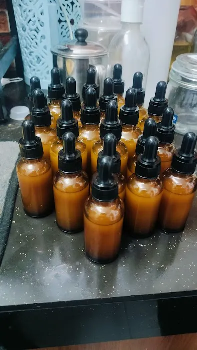 M2M SPA(SPA LELAKI) URUT BADAN/URUT BATIN/URUT KAKI/BEKAM ANGIN/BEKAM DARAH/FACIAL Picture 6