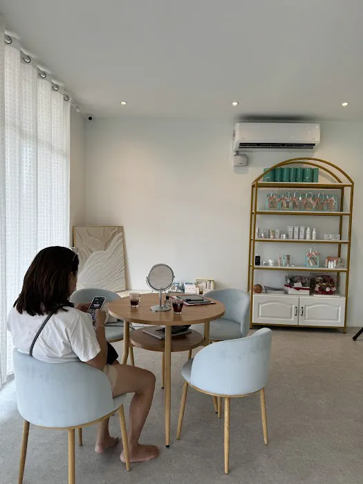 Adele Skin Management Center (Beauty Salon Rawang) Picture 3