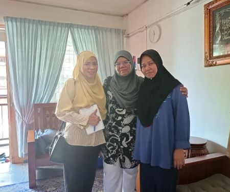 Qulusa Urutan Sakit Perut