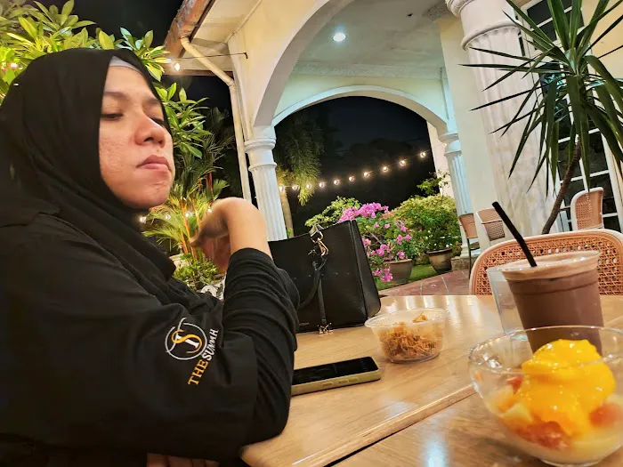 Qulusa Urutan Sakit Perut Picture 4
