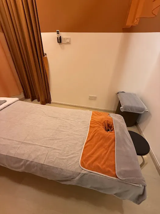 HARMONIES WELLNESS CENTRE Picture 5