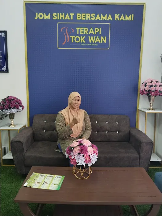 Tok Wan Bentong Therapy Picture 2