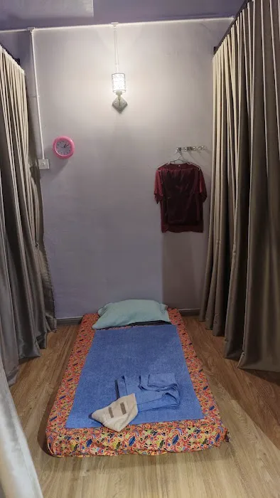 77 Urut Kesihatan Massage Picture 6