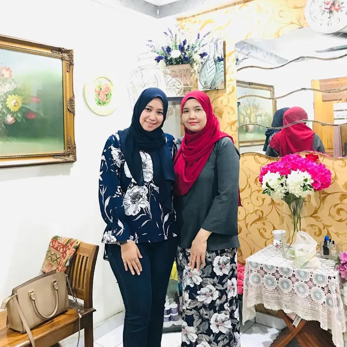 Urutan Tradisional Perbidanan Melayu (TheVinsha) Picture 8