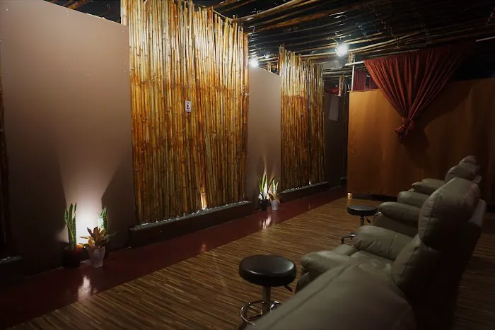 Bamboo Emira Reflexology Picture 1