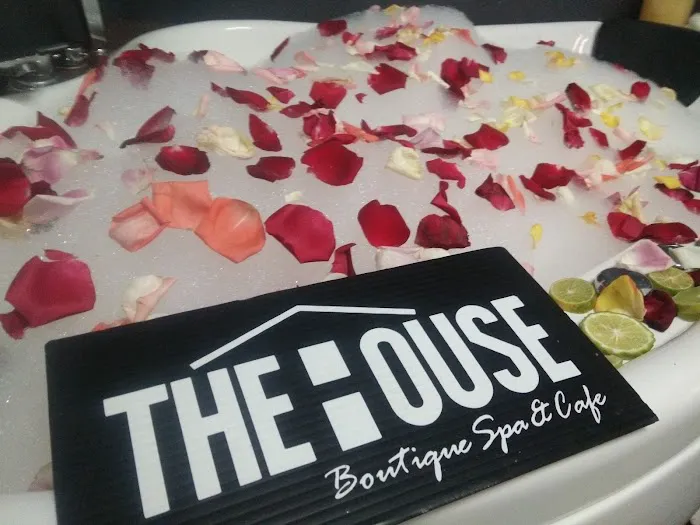 The House Boutique Spa & Cafe Picture 2