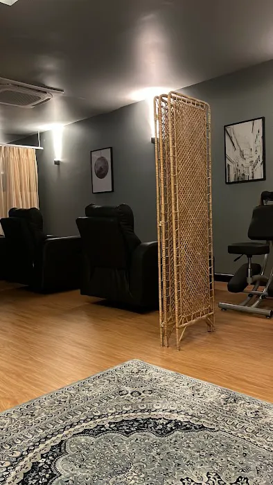 Pusat Refleksologi Orang Buta (ZNH Massage Solution) Picture 6