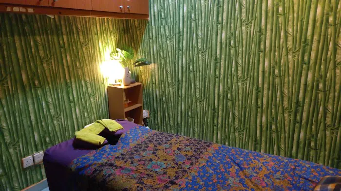Pusat Urut Terapi Oku Shah Alam Dan Sport Massage(Done by Oku) Picture 4