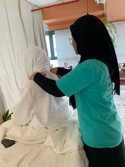 HANAN THERAPY Picture 6