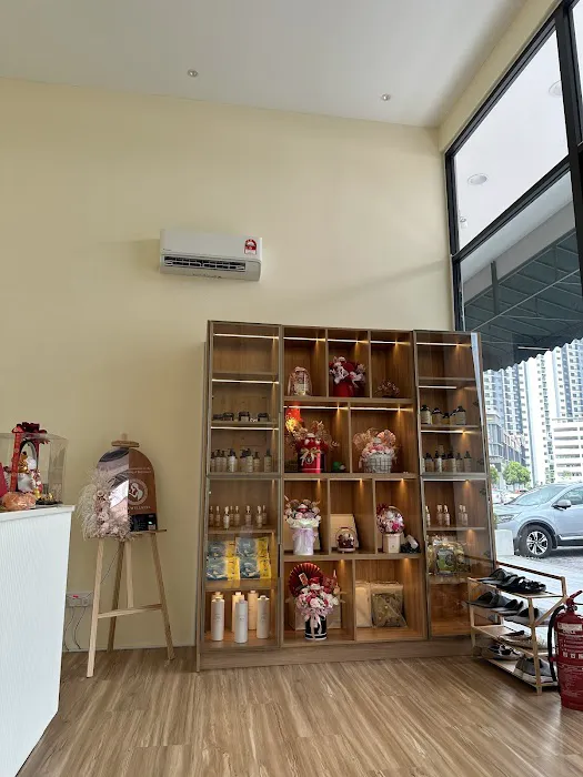 ES Wellness Traditional Malay Massage (Eco Santuary) Picture 6