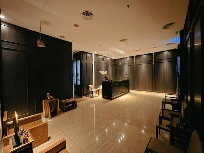 Premium HealthLand @ VE Hotel & Residence Picture 1