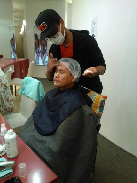 HazimBeautyFacial Picture 2